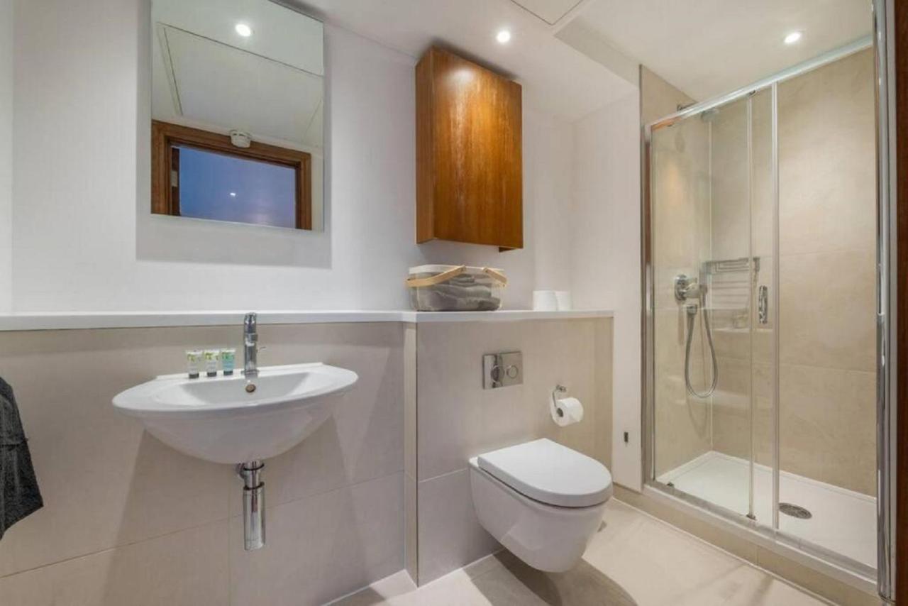 Studio - Tower Hill - City Centre By Prime London Stays N-16 외부 사진